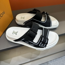 Louis Vuitton Slippers